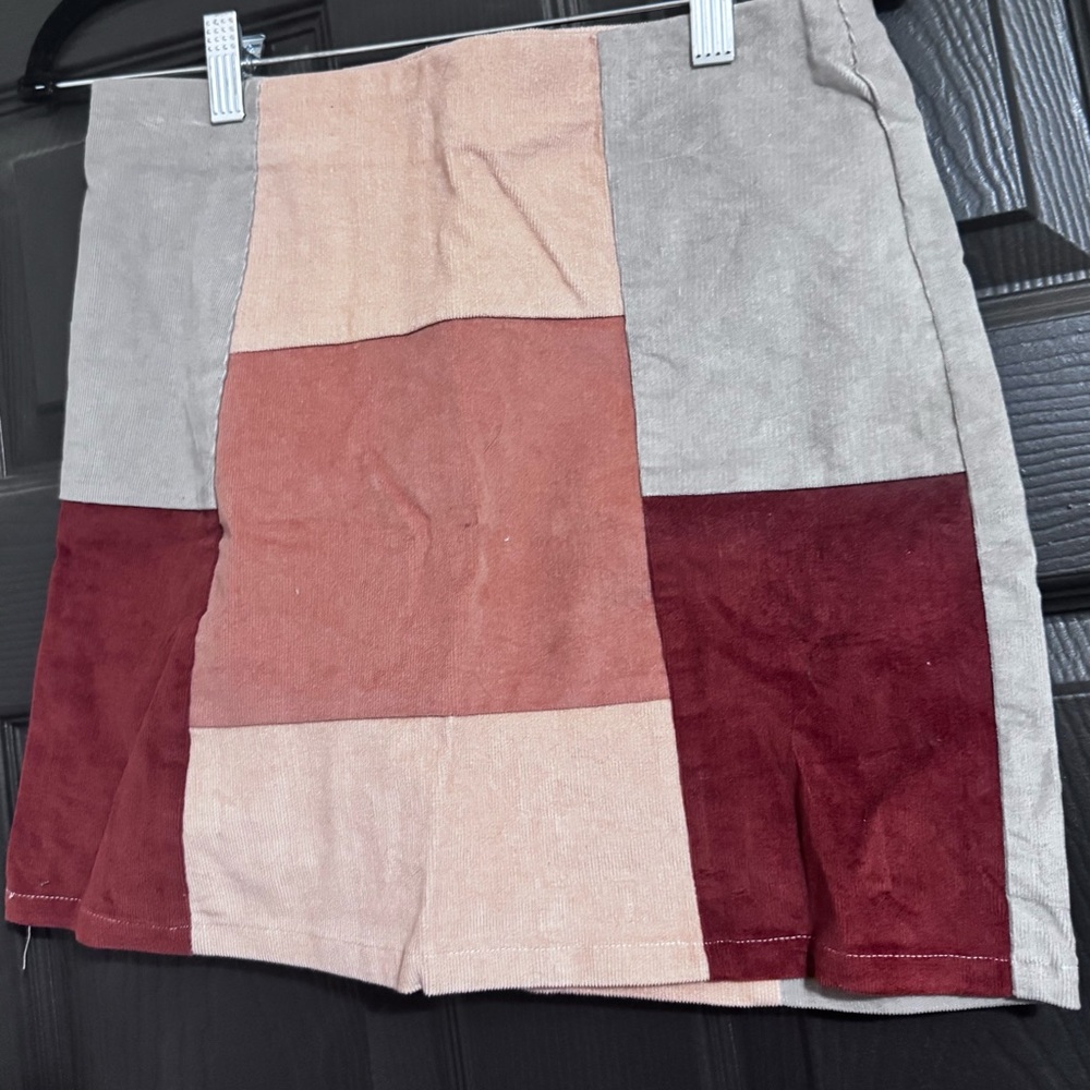 Le Lis Two-Tone Corduroy Skirt